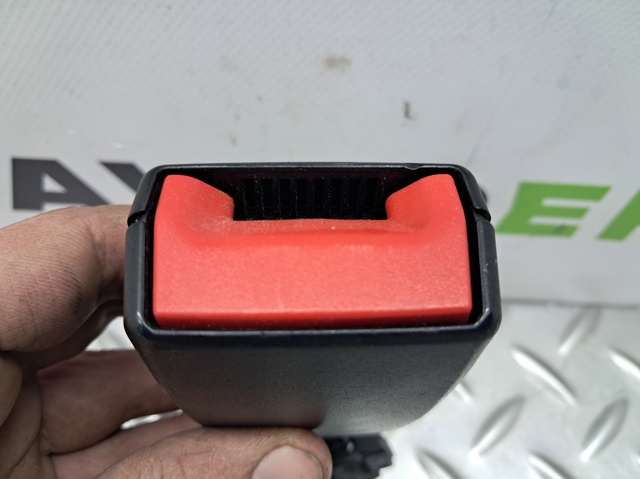 8R0857754F купить Полтава