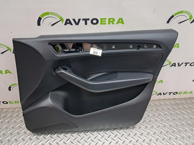 Пластик 8R1867104AGWFA VAG