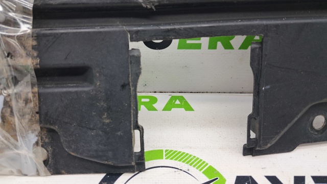8U0825215B VAG Защита днища задняя левая купить в Одесса