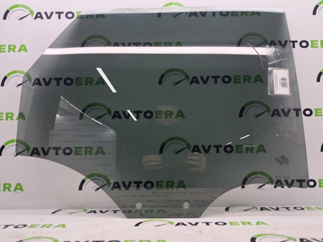 8U0845206C VAG Стекло двери задней правой купить в Ирпень