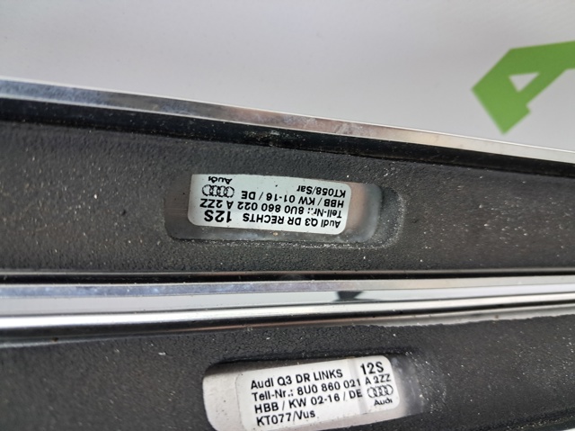 Автомобильный рейлинг на крышу левый 8U0860021A2ZZ VAG