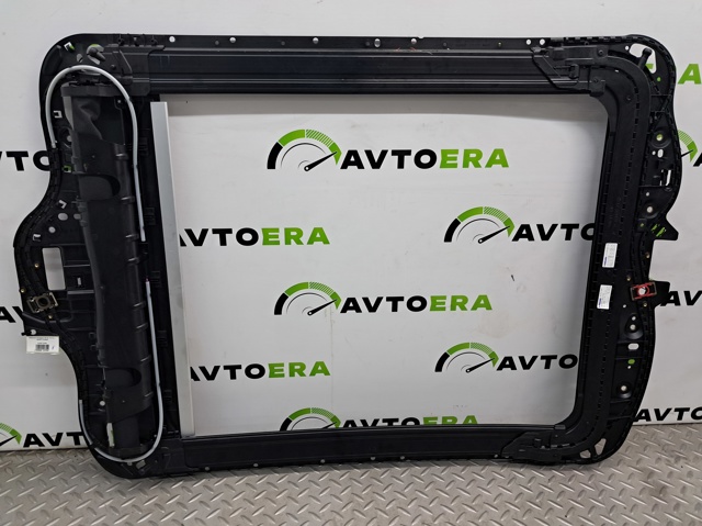 Детали люков облицовки кузова 8U0877049A VAG