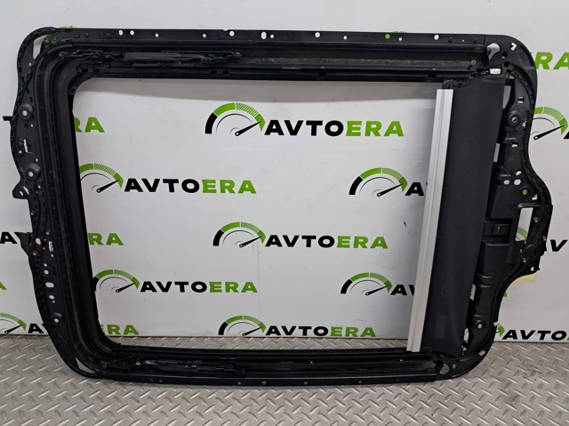 8U0877049A Рама люка купить Ужгород