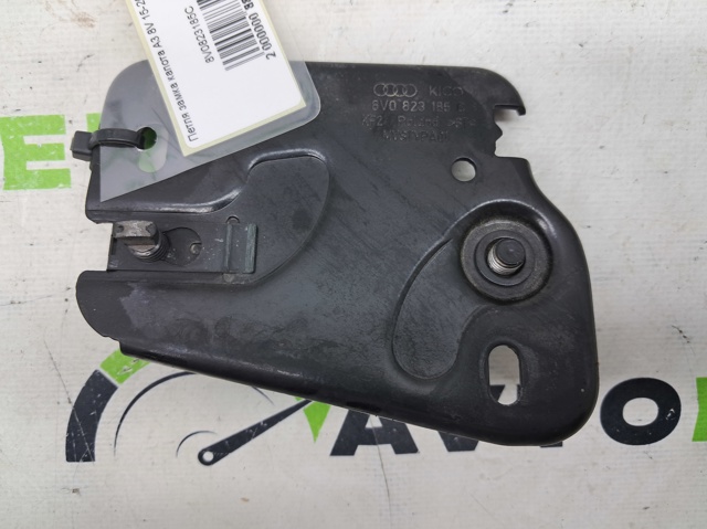 8V0823185C VAG купить в Ровно