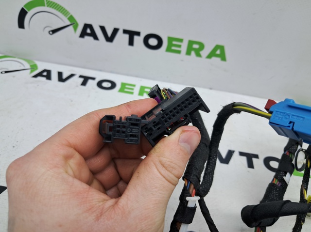 8V4971030 VAG Жгут проводов передней двери купить в Винница