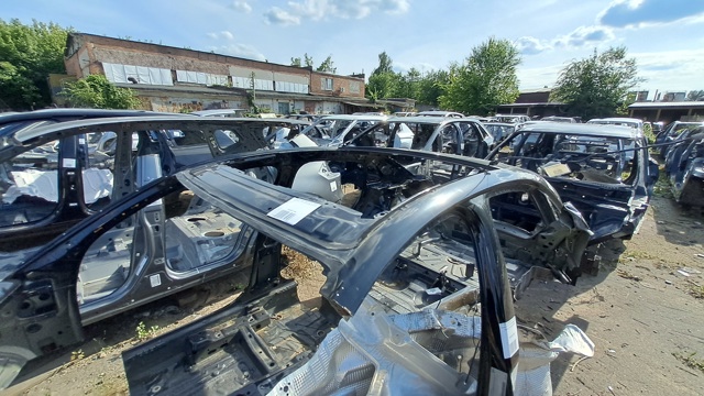 VAG 8V5817109 Крыша в наличии Харьков