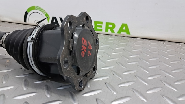 Ось передняя в сборе 8W0407271 VAG