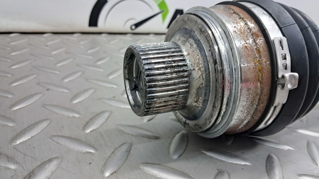 8W0407271 VAG Полуось передняя купить в Каменское