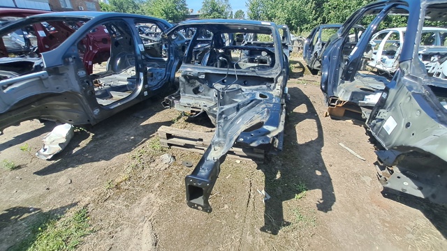 8W0803103 VAG Лонжерон рамы передний левый купить в Ужгород