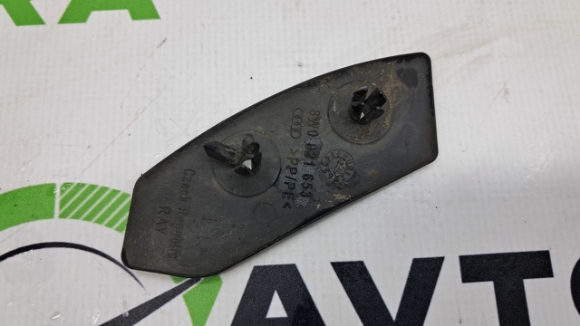 8W0821653 VAG Лючок подкрылка переднего левого купить в Винница