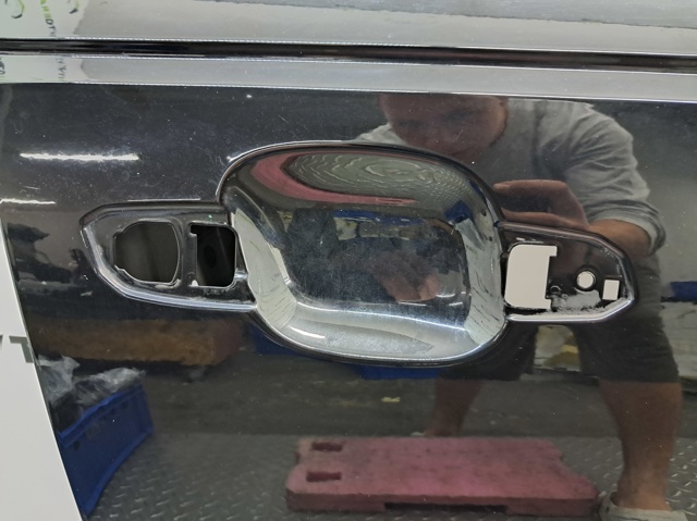 8W0831052A VAG Дверь передняя правая купить в Ровно