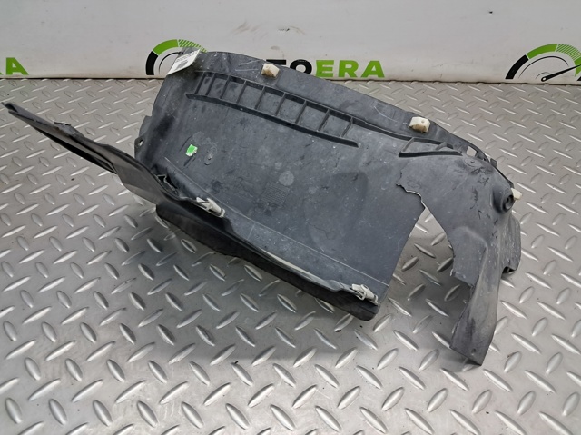 8W0853888A Подкрылок крыла переднего правый передний купить Харьков