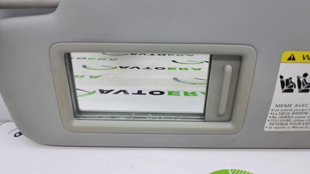 8W0857551BEA7 Солнцезащитный козырек купить Николаев