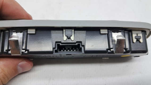 VAG 8W0947111BC5 Плафон освещения салона (кабины) задний в наличии Чернигов