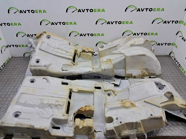 8W1863021CQA5 VAG Покрытие напольное салона, переднее купить в Запорожье