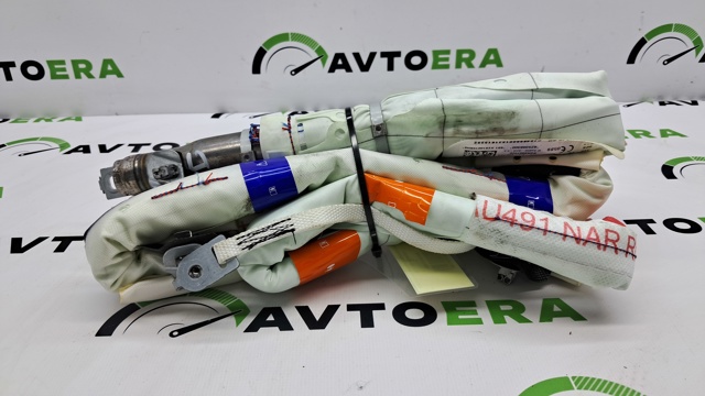 VAG 8W5880742E Шторка боковая, правая в наличии Каменское