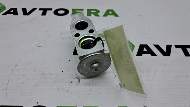 Клапан TRV, кондиционера 922005NA0A NISSAN