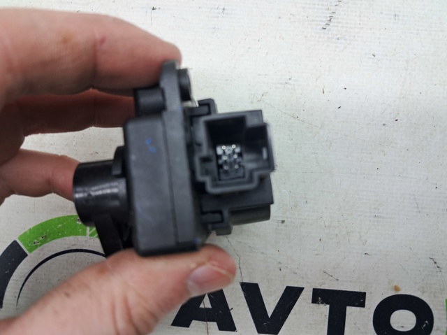 FORD AV6Z19E616B Привод заслонки печки в наличии Ужгород