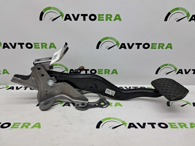 MAZDA BCKA43300A Педаль тормоза в наличии Кривой Рог