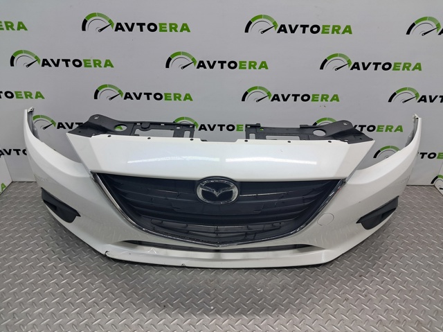 Передний бампер BHN150031BBB MAZDA