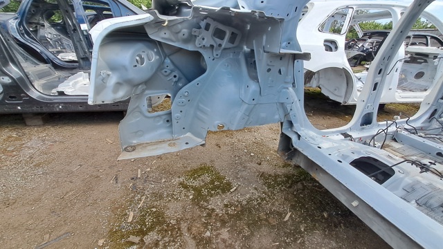 MAZDA BJY77141X Крыло заднее левое в наличии Сумы