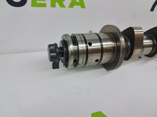 CM5Z6250K Распредвал двигателя впускной купить Тернополь