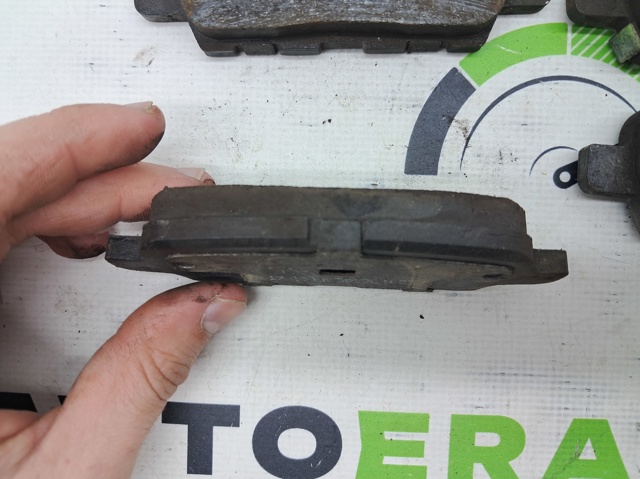 D40604BA0C NISSAN Задние тормозные колодки купить в Киев