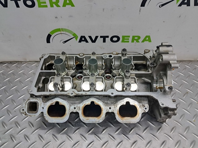 DG1Z6049C Головка блока цилиндров (ГБЦ) левая купить Черновцы