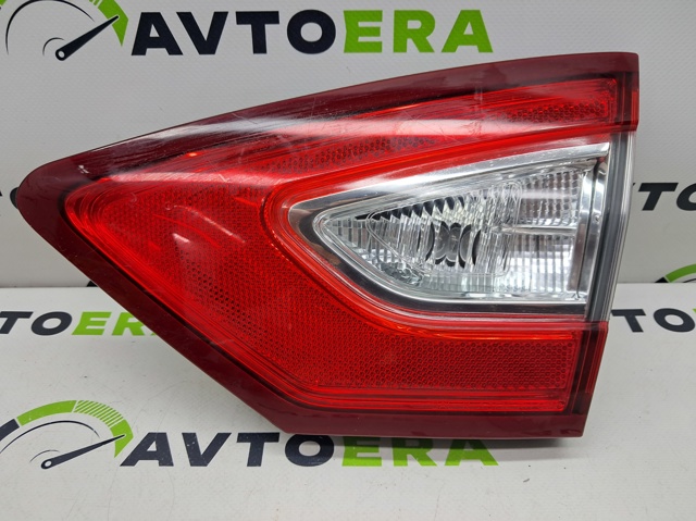 Фонарь задний внутренний правый DS7Z13404A FORD