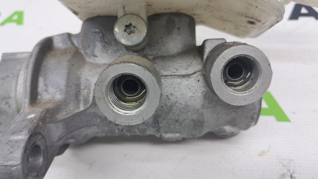EJ7Z2140B FORD Цилиндр тормозной главный купить в Одесса