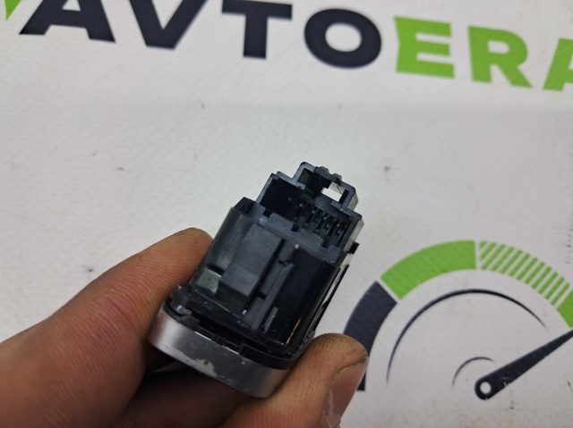 F1EZ14028B FORD Кнопка стеклоподъемника передняя купить в Запорожье