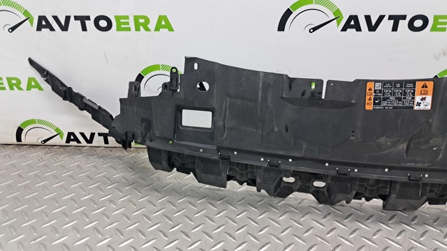 Кронштейн бампера переднего, центральный F1EZ17C897C FORD