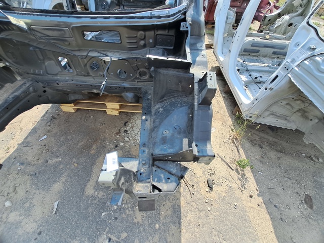 F25213NFMA NISSAN Суппорт радиатора левый (монтажная панель крепления фар) купить в Черновцы
