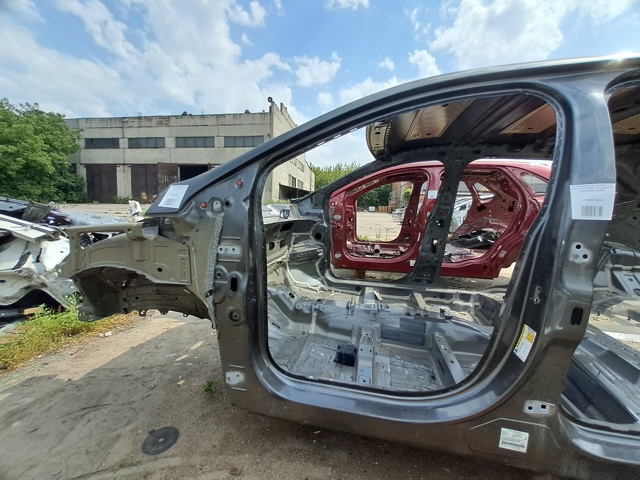 Лонжерон передний левый F2GZ5810009F FORD