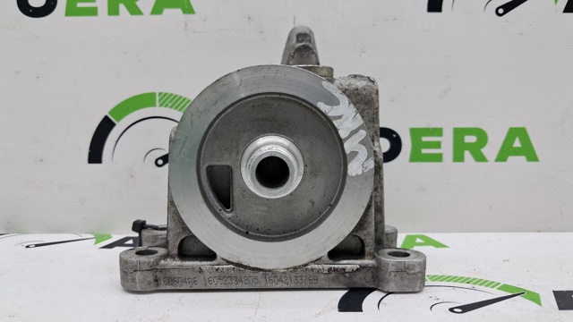 FORD F2GZ6881A Кронштейн масляного фильтра в наличии Винница