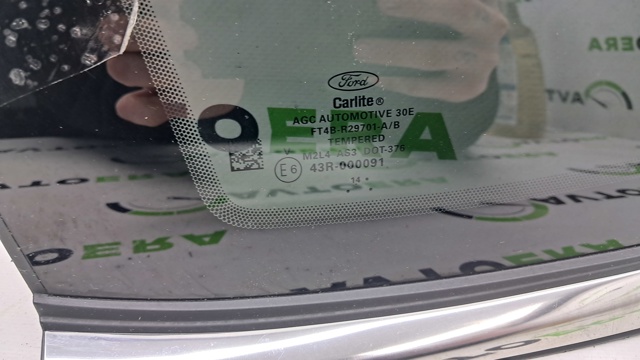 FORD FT4Z5829711A Стекло кузова (багажного отсека) левое в наличии Хмельницкий