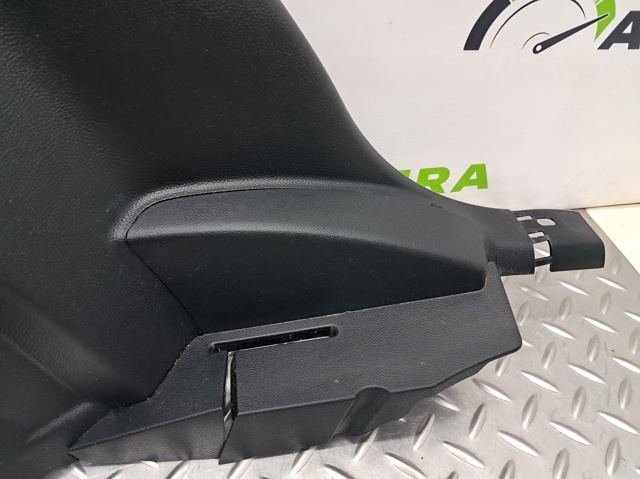 FORD FT4Z5831013AF Облицовка багажного отсека левая в наличии Полтава