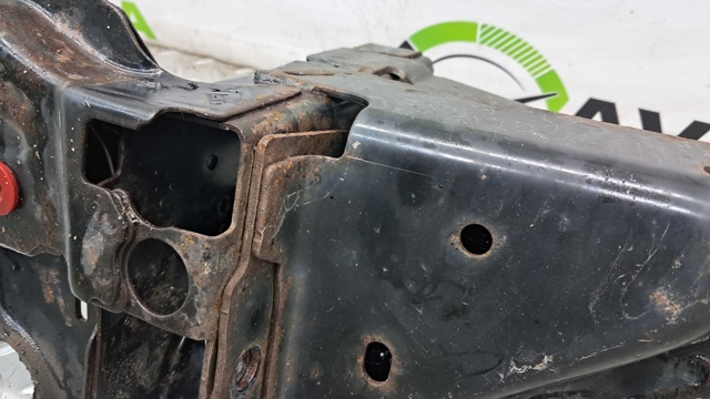 FORD GV6Z7810812A Суппорт радиатора нижний в наличии Ирпень