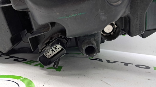 HS7Z13008G Правая фара купить Павлоград