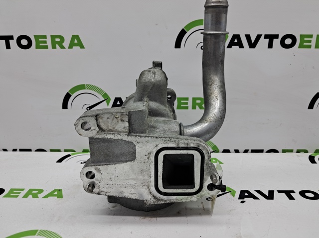 Корпус термостата в сборе Ford Escape 3