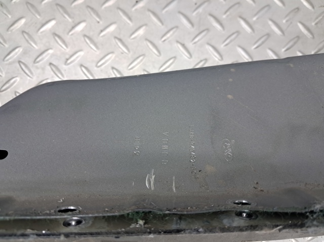 Панель багажного отсека LJ8Z5840320C FORD