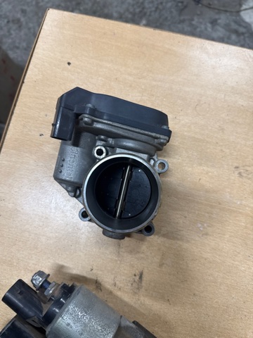 Заслонка воздушная Фольксваген Транспортер T5