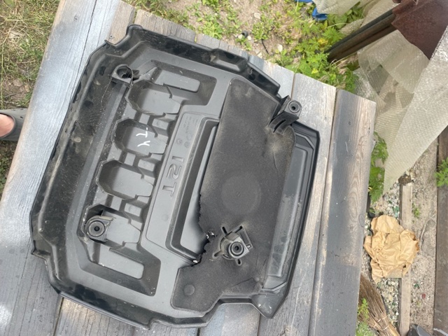 VAG 06K103925CL Крышка двигателя в наличии Сумы