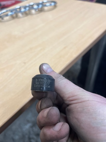 06K905377 Датчик детонации купить Полтава