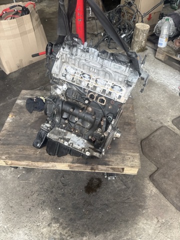 06L100034L Двигатель купить Украина