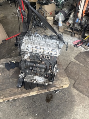 Мотор в сборе 06L100034L VAG