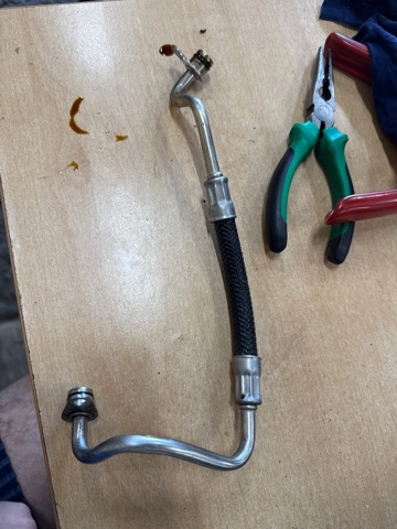 Подача масляная труба 06L145778T VAG