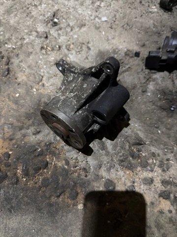 1311325 LAND ROVER Помпа купить в Черкассы
