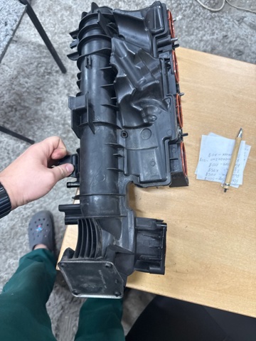 14003HG00B NISSAN Впускной коллектор купить в Черновцы