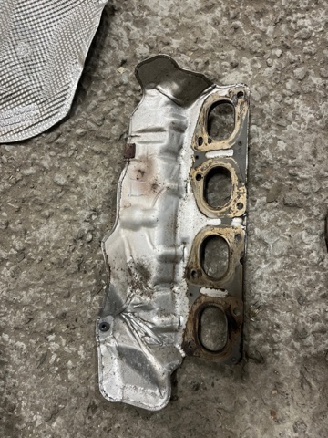 Прокладка выпускного коллектора 14035HG00H NISSAN